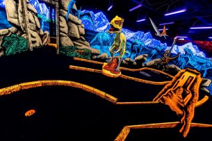 Dino-Mini-Golf-91 Dino-Mini-Golf-91