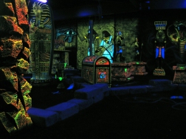 Mummy-Mini-Golf-02 Mummy-Mini-Golf-02